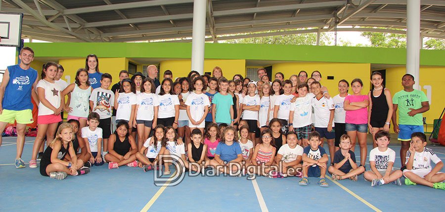 diaridigital.es-visita-escola-estiu-portada