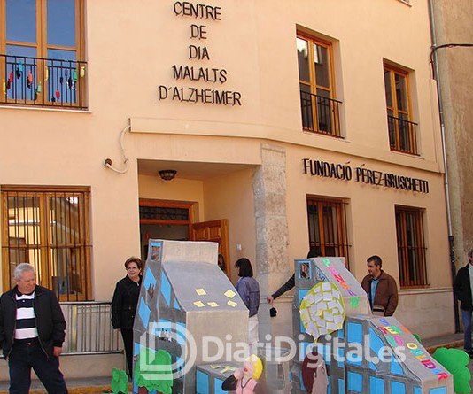 El Centre de Dia «Pérez-Bruschetti» ofereix una programació especial per a Falles
