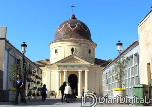 Bus gratuït per al cementeri municipal de Xàtiva amb motiu de la festivitat de Tots Sants