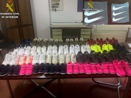 La Guardia Civil de Xàtiva incauta zapatillas de deporte falsificadas