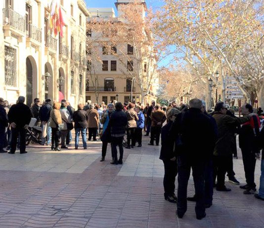 La plataforma de pensionistes i jubilats de Xàtiva i La Costera convoca una concentració per a dijous