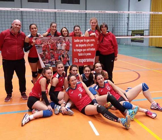 Victorias de los equipos junior masculino y femenino que siguen en lo alto