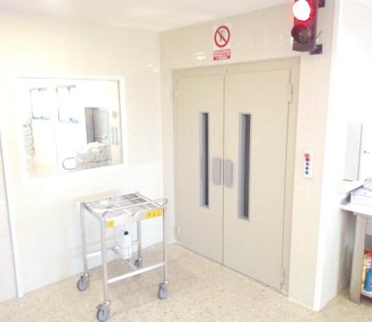 L’Hospital Lluís Alcanyís de Xàtiva millora els processos d’esterilització d’instrumental quirúrgic