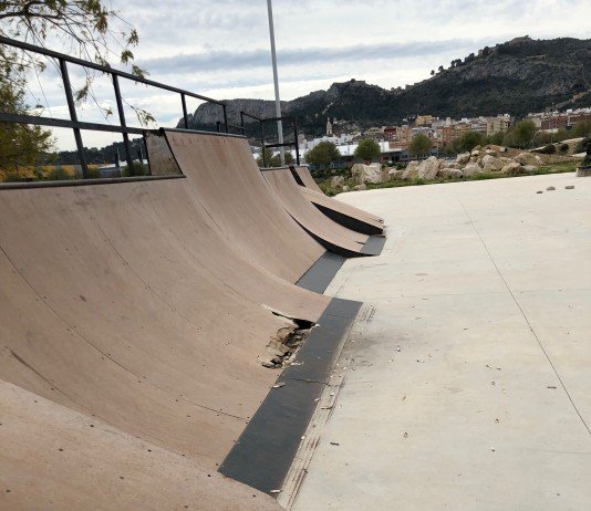 Xàtiva repararà amb 5.850 euros la pista d’Skate-park del polígon la Vila