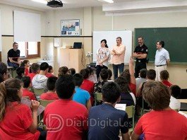 El programa de prevención ‘Bombers a L’Escola’ visita el colegio Taquígrafo Martí de Xàtiva