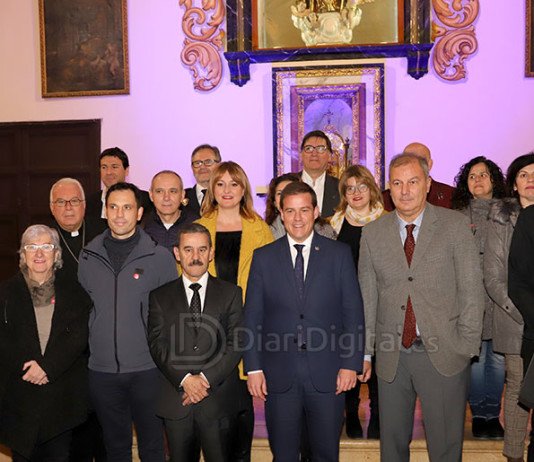 Xàtiva cierra la compraventa de Santa Clara en un acto público