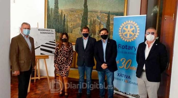 Rotary Club Xàtiva entrega cien mamparas de protección a instituciones de la ciudad