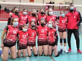 Familycash Xàtiva voleibol femenino consigue un punto importante en Granada