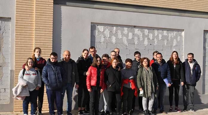 El Grup Tormo, del Genovés, reforma de manera altruista un local propietat de Aspromivise