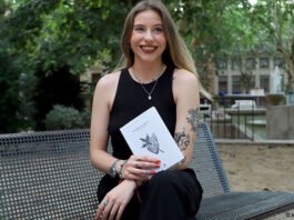 Entrevistem a Alexia Úbeda, autora del poemari «Corazón indómito»
