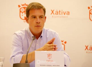 El govern municipal de Xàtiva manté l’atenció a la veïna afectada mentre es resol l’autorització judicial