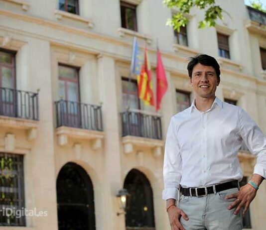 El PP denuncia que els Pressupostos de 2026 “afonen a Xàtiva en més deute, més impostos, més multes i menys inversions”