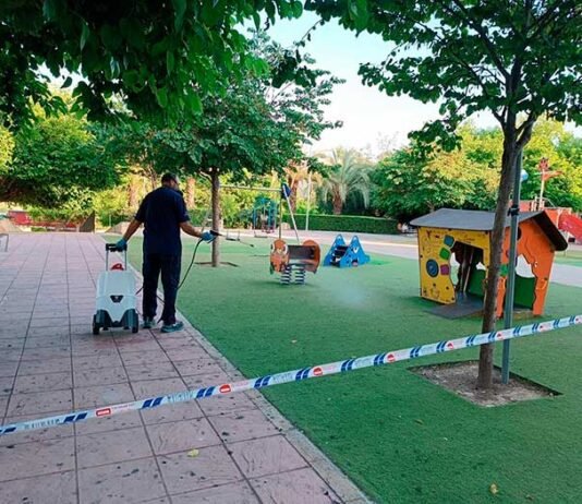 Canals actua per acabar amb la plaga de milpeus a la zona Horts