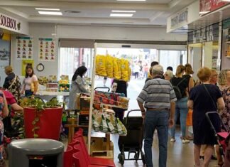 Xàtiva commemora el Dia del Comerç Local amb activitats en el centre