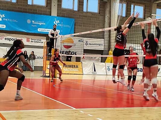 Una victòria i una derrota per al Xàtiva Voleibol fora de casa