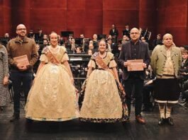 El pasdoble fa vibrar Xàtiva: «Valencianeta de Xàtiva» i «El Ninot» triomfen al Gran Teatre