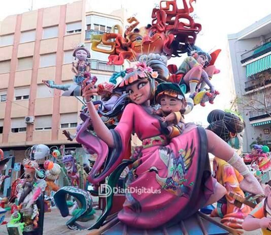 Xàtiva ja respira Falles! No et perdes la nostra galeria amb tots els monuments de 2026