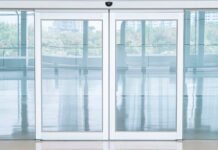 Motores para puertas correderas y automatismos: la guía definitiva para elegir sin equivocarte