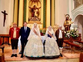 Elegància i devoció en una multitudinària Baixada de Sant Josep a Xàtiva