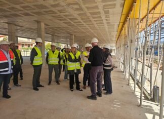 Carmen Ortí destaca l’avanç de les obres en centres educatius d’Albaida i Canals