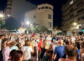 Canals celebra la tradicional Nit del Farolet
