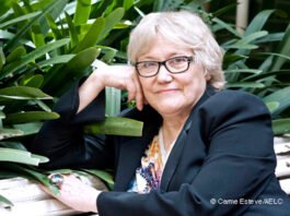 El món de les lletres es mobilitza contra el canvi de nom de l’IES Isabel-Clara Simó de l’Alcúdia de Crespins