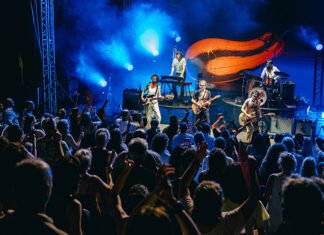 Nit al Castell també pot ser «indie»: Sidonie ho demostra