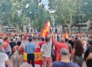 El PP acusa Roger Cerdà d’esquivar la solidaritat amb Ceuta mentre 2.000 veïns es concentren a Xàtiva