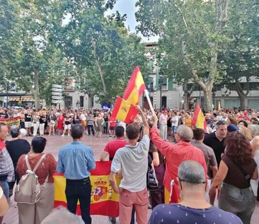 El PP acusa Roger Cerdà d’esquivar la solidaritat amb Ceuta mentre 2.000 veïns es concentren a Xàtiva