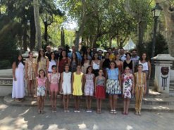 falleras-y-G6-en-la-feria